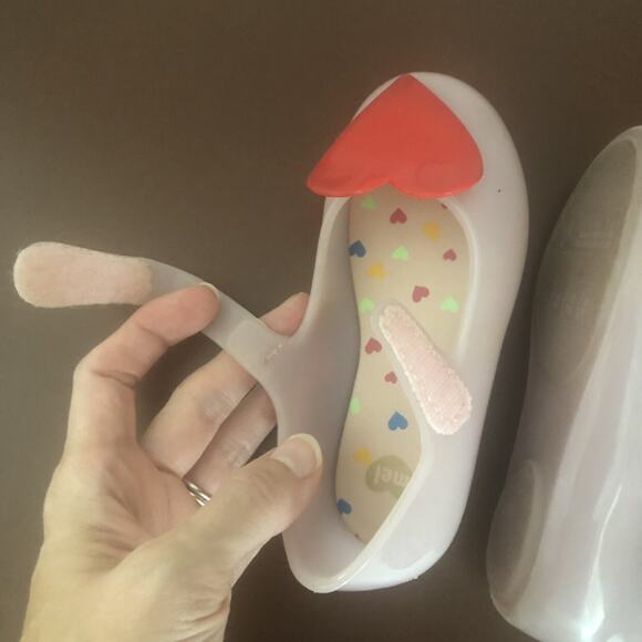 Grendene (8 toddler) Heart Mary Janes - Picture 8 of 9